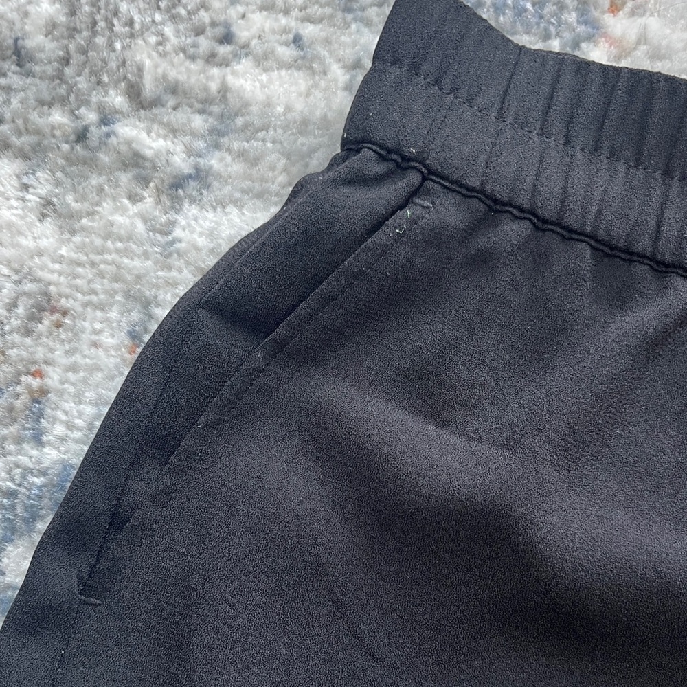 Black Lined Women's Skirt - Picture 5 of 9